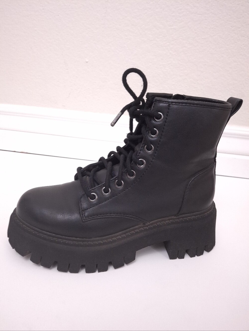 Madden NYC Chunky Platform Lace-up Lug Sole Combat Boots